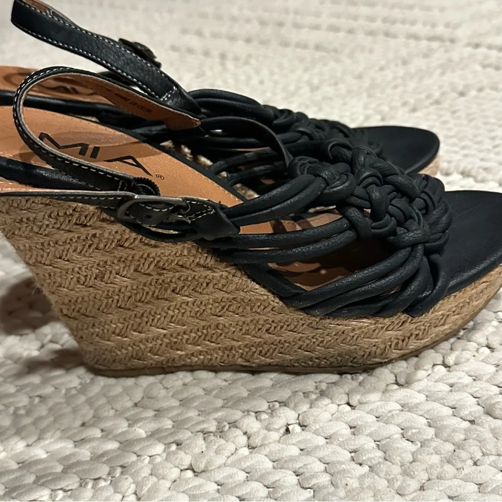 Black Braided Wedge Sandals - Picture 5 of 6